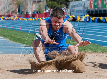 Thumbnail 3 in 2016 Mullen Runners Roost Invitational photogallery.