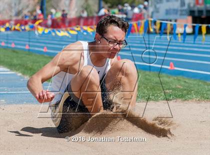 Thumbnail 2 in 2016 Mullen Runners Roost Invitational photogallery.