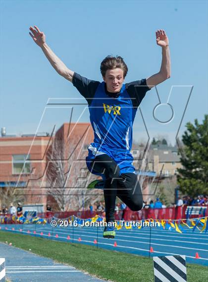 Thumbnail 3 in 2016 Mullen Runners Roost Invitational photogallery.