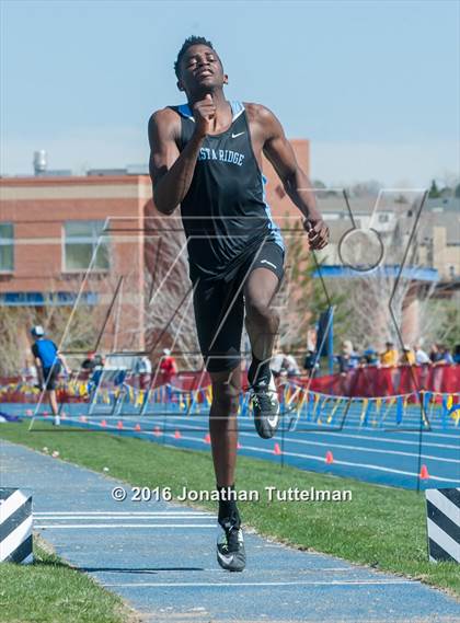 Thumbnail 2 in 2016 Mullen Runners Roost Invitational photogallery.