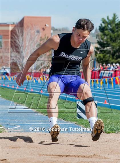 Thumbnail 3 in 2016 Mullen Runners Roost Invitational photogallery.