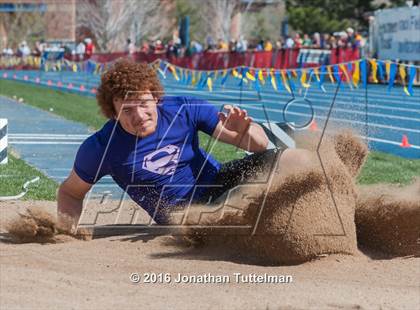 Thumbnail 3 in 2016 Mullen Runners Roost Invitational photogallery.