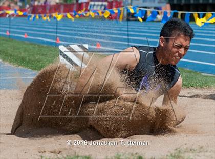 Thumbnail 2 in 2016 Mullen Runners Roost Invitational photogallery.