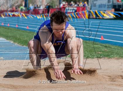Thumbnail 2 in 2016 Mullen Runners Roost Invitational photogallery.