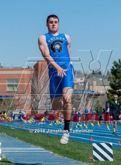 Thumbnail 1 in 2016 Mullen Runners Roost Invitational photogallery.