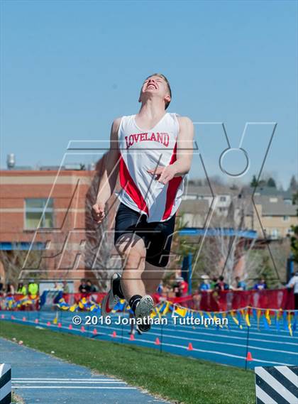 Thumbnail 1 in 2016 Mullen Runners Roost Invitational photogallery.