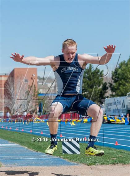 Thumbnail 2 in 2016 Mullen Runners Roost Invitational photogallery.