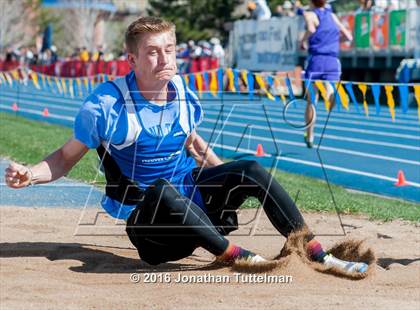 Thumbnail 1 in 2016 Mullen Runners Roost Invitational photogallery.