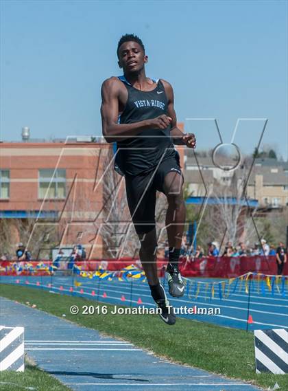 Thumbnail 2 in 2016 Mullen Runners Roost Invitational photogallery.