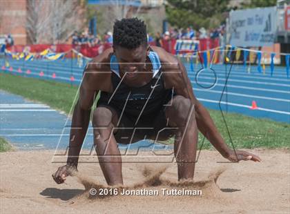 Thumbnail 3 in 2016 Mullen Runners Roost Invitational photogallery.