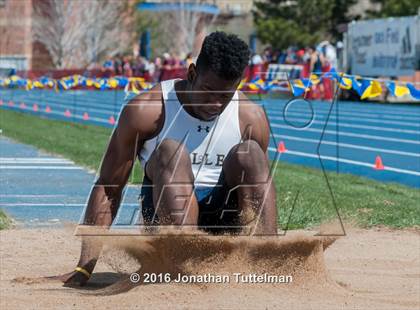 Thumbnail 2 in 2016 Mullen Runners Roost Invitational photogallery.