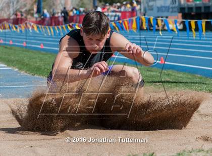 Thumbnail 1 in 2016 Mullen Runners Roost Invitational photogallery.