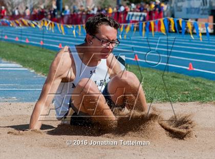 Thumbnail 2 in 2016 Mullen Runners Roost Invitational photogallery.