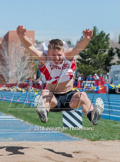 Thumbnail 2 in 2016 Mullen Runners Roost Invitational photogallery.