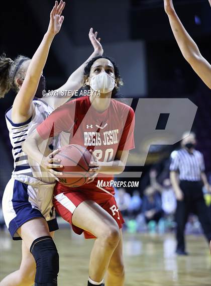 Thumbnail 2 in Valor Christian vs Regis Jesuit (CHSAA 5A Final) photogallery.