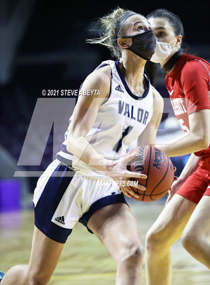 Thumbnail 1 in Valor Christian vs Regis Jesuit (CHSAA 5A Final) photogallery.