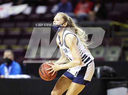 Thumbnail 3 in Valor Christian vs Regis Jesuit (CHSAA 5A Final) photogallery.