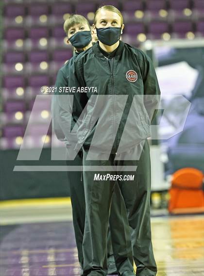 Thumbnail 1 in Valor Christian vs Regis Jesuit (CHSAA 5A Final) photogallery.
