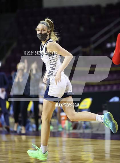 Thumbnail 2 in Valor Christian vs Regis Jesuit (CHSAA 5A Final) photogallery.