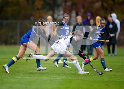 Thumbnail 3 in Cheverus vs. Falmouth (MPA Class A Regional Semi-final) photogallery.