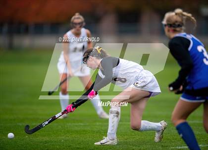 Thumbnail 2 in Cheverus vs. Falmouth (MPA Class A Regional Semi-final) photogallery.