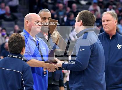 Thumbnail 1 in La Salle vs. Oakland Tech (CIF State D3 Final) photogallery.