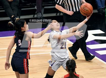 Thumbnail 1 in La Salle vs. Oakland Tech (CIF State D3 Final) photogallery.