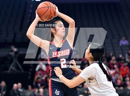 Thumbnail 2 in La Salle vs. Oakland Tech (CIF State D3 Final) photogallery.