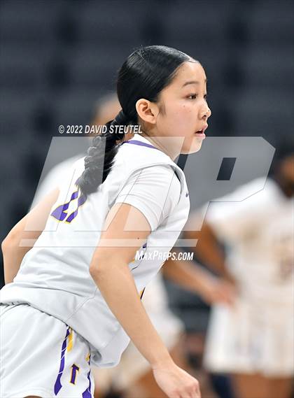 Thumbnail 1 in La Salle vs. Oakland Tech (CIF State D3 Final) photogallery.