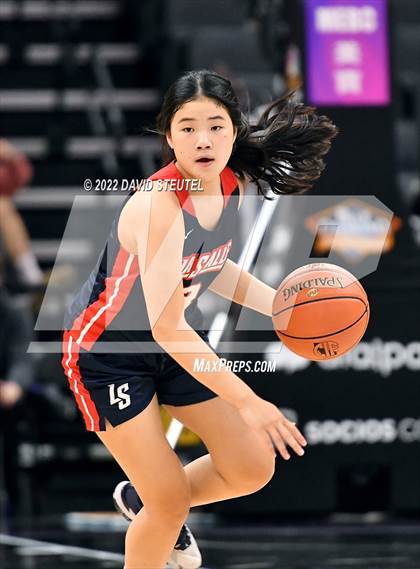 Thumbnail 1 in La Salle vs. Oakland Tech (CIF State D3 Final) photogallery.