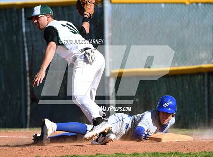 Thumbnail 3 in Sierra Vista vs Palo Verde photogallery.