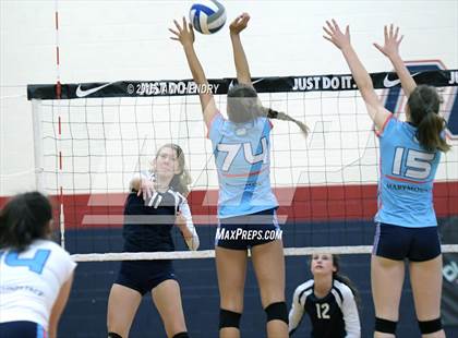 Thumbnail 2 in Ralston Valley vs. Marymount (Durango Fall Classic) photogallery.