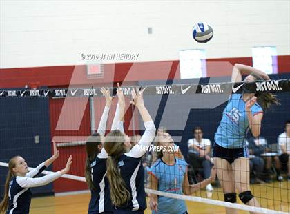 Thumbnail 3 in Ralston Valley vs. Marymount (Durango Fall Classic) photogallery.