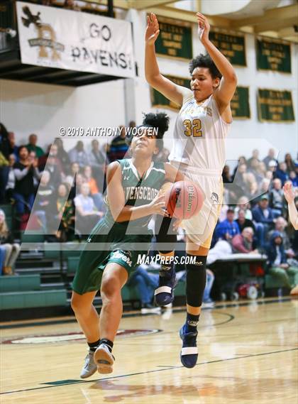 Thumbnail 1 in North Raleigh Christian Academy vs Ravnescroft (NCISAA 4A Championship) photogallery.