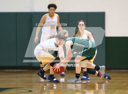 Thumbnail 2 in North Raleigh Christian Academy vs Ravnescroft (NCISAA 4A Championship) photogallery.