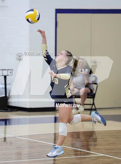 Thumbnail 2 in Olney @ Perrin-Whitt photogallery.