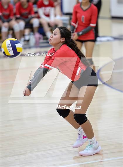 Thumbnail 1 in Olney @ Perrin-Whitt photogallery.