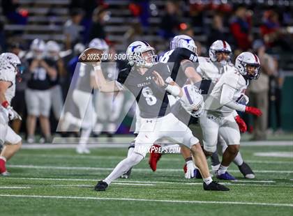 Thumbnail 1 in Liberty vs. Graham (UIL Football 4A D1 Area) photogallery.