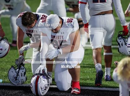 Thumbnail 3 in Liberty vs. Graham (UIL Football 4A D1 Area) photogallery.