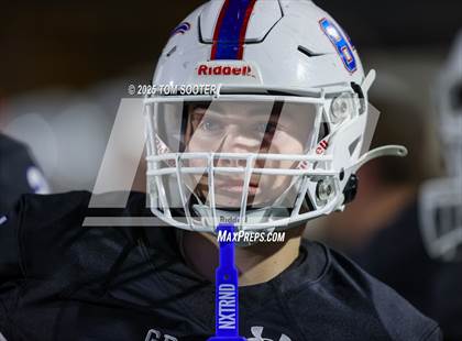 Thumbnail 2 in Liberty vs. Graham (UIL Football 4A D1 Area) photogallery.