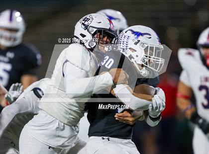Thumbnail 3 in Liberty vs. Graham (UIL Football 4A D1 Area) photogallery.