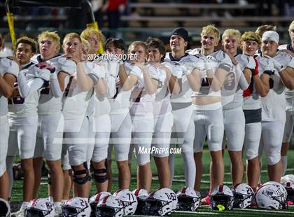 Thumbnail 3 in Liberty vs. Graham (UIL Football 4A D1 Area) photogallery.