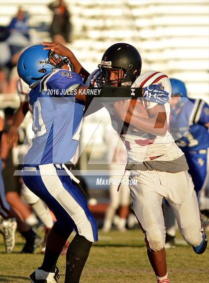 Thumbnail 3 in Desert Oasis vs Sierra Vista  photogallery.