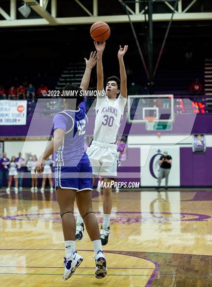 Thumbnail 3 in Quincy @ Collinsville (IHSA 4A Sectional Semifinal) photogallery.