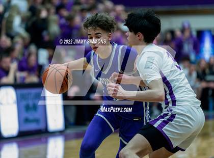 Thumbnail 2 in Quincy @ Collinsville (IHSA 4A Sectional Semifinal) photogallery.