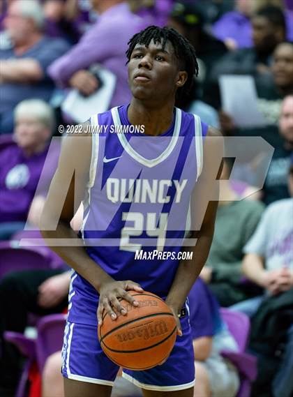 Thumbnail 1 in Quincy @ Collinsville (IHSA 4A Sectional Semifinal) photogallery.