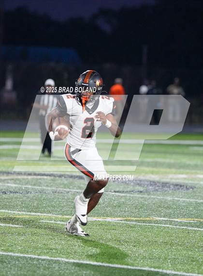 Thumbnail 3 in McGill-Toolen @ Davidson photogallery.