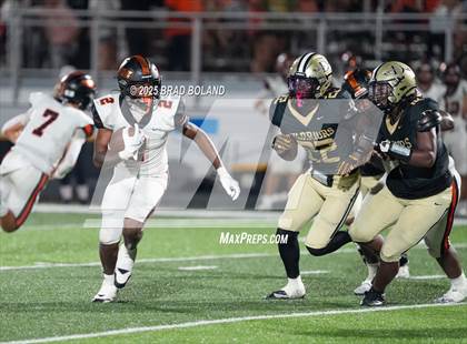 Thumbnail 3 in McGill-Toolen @ Davidson photogallery.