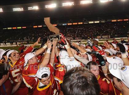 Thumbnail 2 in St. Mary's vs. Cathedral (CIF State D2 Final) photogallery.