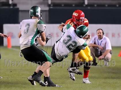 Thumbnail 1 in St. Mary's vs. Cathedral (CIF State D2 Final) photogallery.